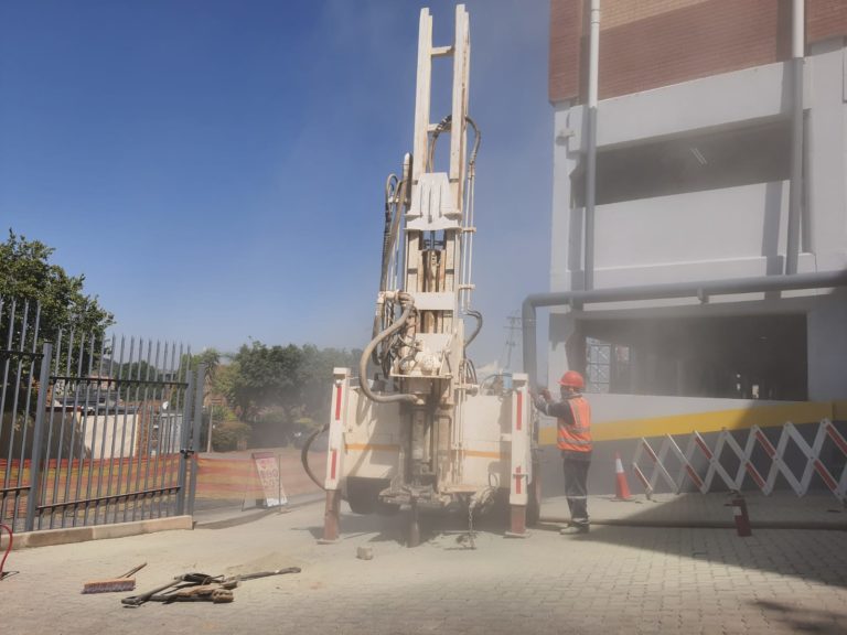 Drilling MW18 768x576