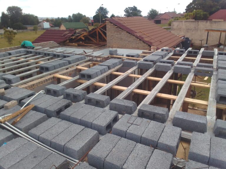 WhatsApp Image 2023 10 03 at 02.19.40 768x575