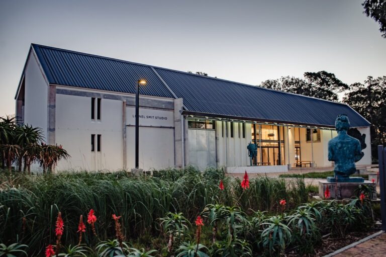 LionelSmitStudio ExteriorShots00031 768x511