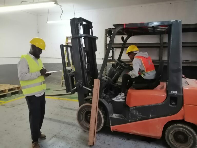 Fork Lift Training 768x576