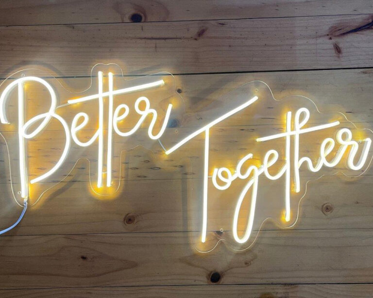 Neon Sign 002 768x614