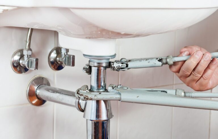 Plumbing Maintenance 1 768x489