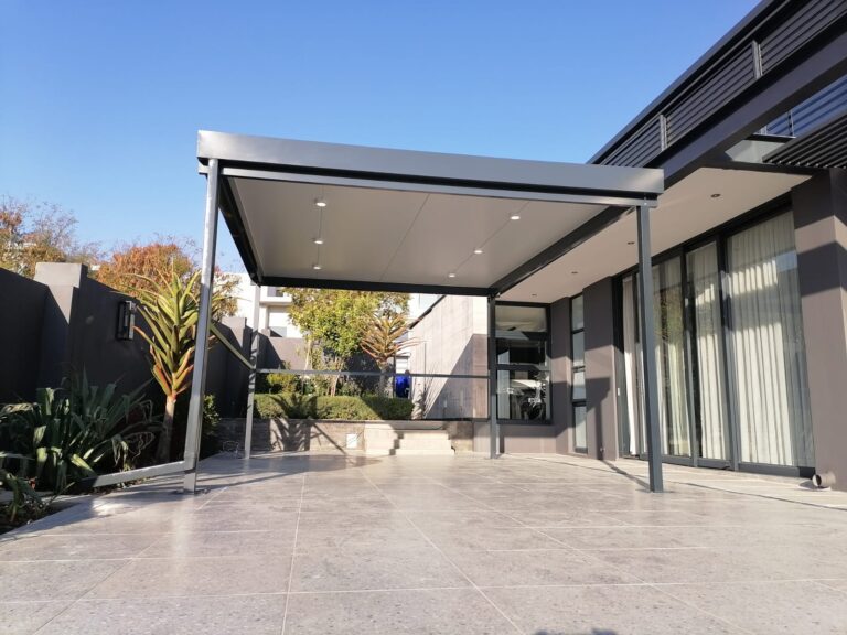 outdoor close ceiling 768x576