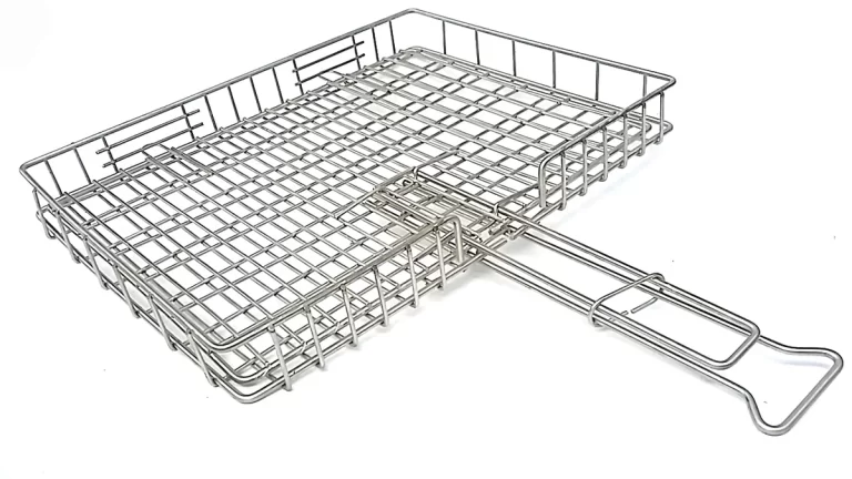 wire service folding braai grid 768x432