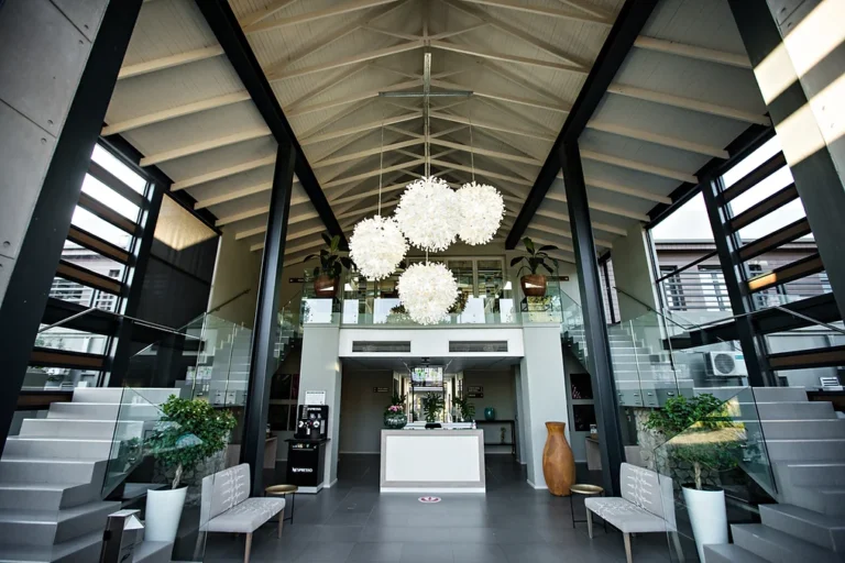 58dd64 7a738f9972e94a78876e1080cd316956mv2 768x512