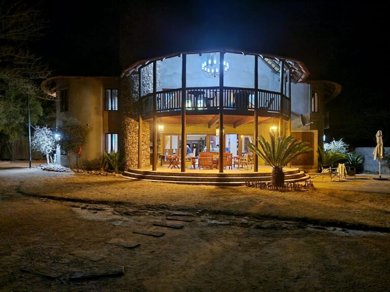 PHOTO 2024 08 12 18 44 04 768x576