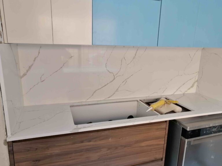 calacatta slim enduro quartz south 49 768x576