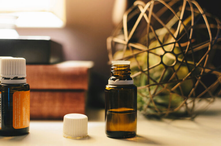 aromatherapy carrier oils essential oils 768x509