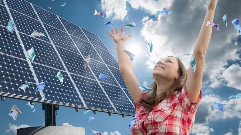 solar cash falling.0 768x432