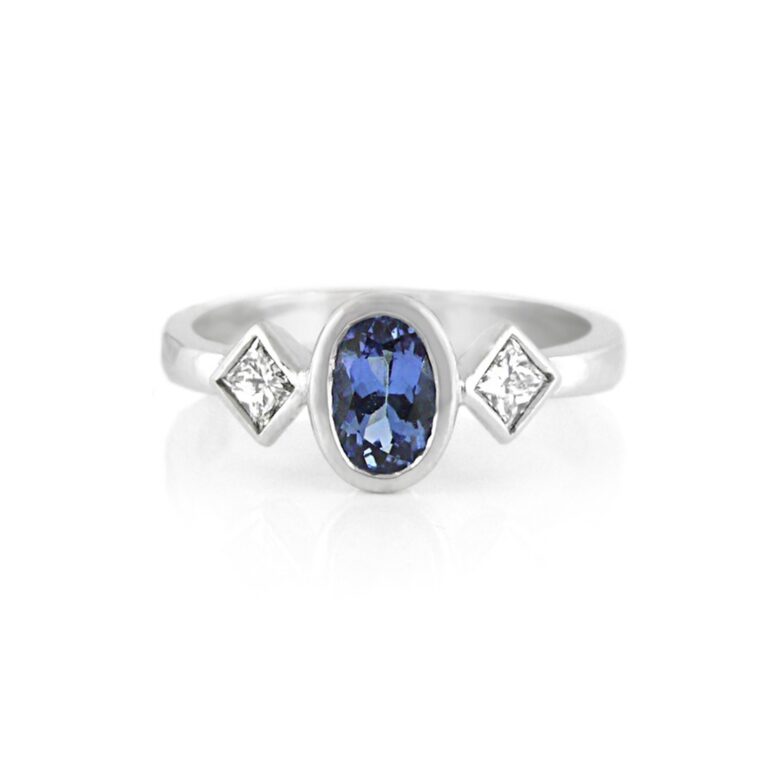 Oval Tanzanite Diamond Trilogy Ring F4422 768x768